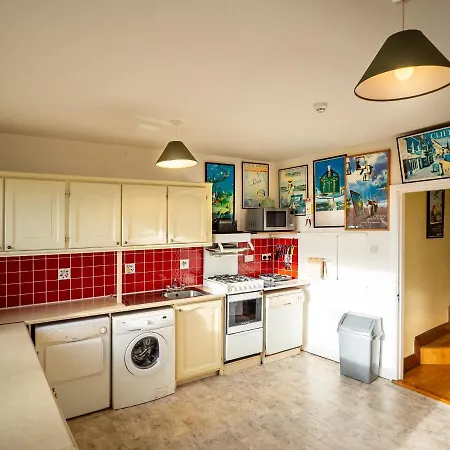 펜션 White Heather- 3 Bedroom House *